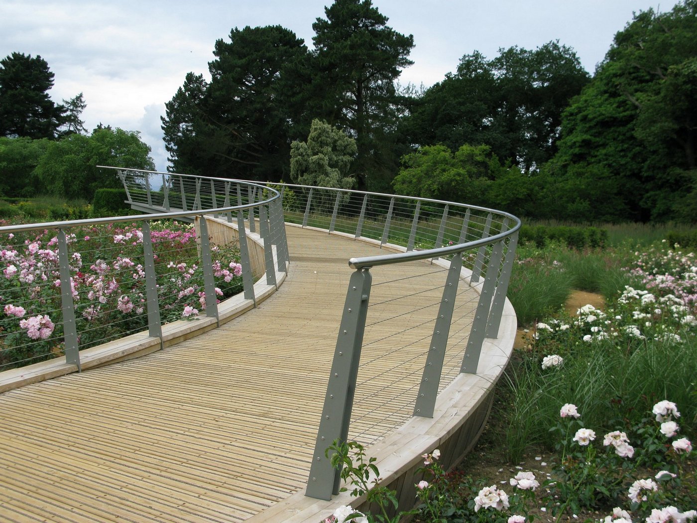 Bespoke spiral ramp for Crown Estates